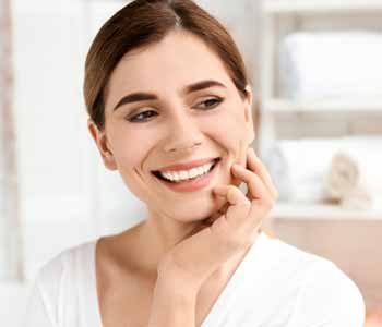 Dental implants can give you back the functionality and beauty of your smile and increase your confidence and self-esteem